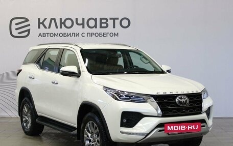 Toyota Fortuner II, 2022 год, 5 149 000 рублей, 3 фотография