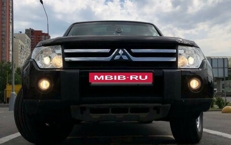 Mitsubishi Pajero IV, 2007 год, 3 200 000 рублей, 10 фотография