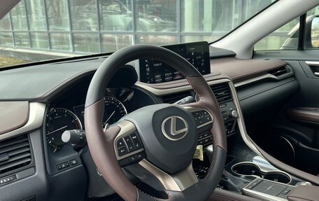 Lexus RX IV рестайлинг, 2022 год, 7 550 000 рублей, 24 фотография