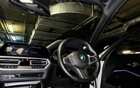 BMW 3 серия, 2019 год, 3 550 000 рублей, 14 фотография