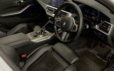 BMW 3 серия, 2019 год, 3 550 000 рублей, 30 фотография