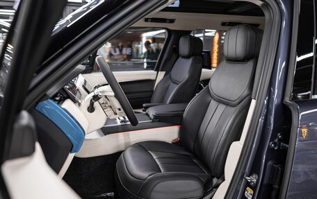 Land Rover Range Rover IV рестайлинг, 2024 год, 23 750 000 рублей, 18 фотография