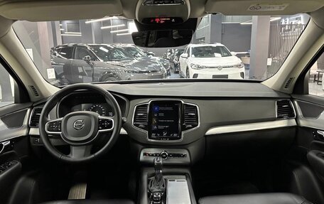 Volvo XC90 II рестайлинг, 2019 год, 4 650 000 рублей, 10 фотография