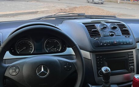 Mercedes-Benz Viano, 2012 год, 2 600 000 рублей, 25 фотография