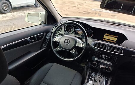 Mercedes-Benz C-Класс, 2011 год, 1 550 000 рублей, 30 фотография