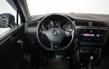 Volkswagen Tiguan II, 2018 год, 2 614 000 рублей, 11 фотография