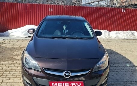 Opel Astra J, 2014 год, 800 000 рублей, 7 фотография