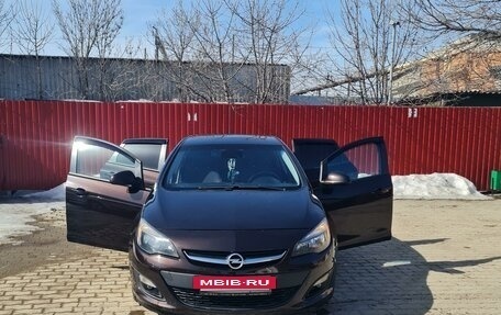 Opel Astra J, 2014 год, 800 000 рублей, 18 фотография