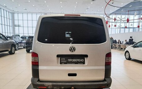 Volkswagen Transporter T5 рестайлинг, 2010 год, 1 242 000 рублей, 6 фотография