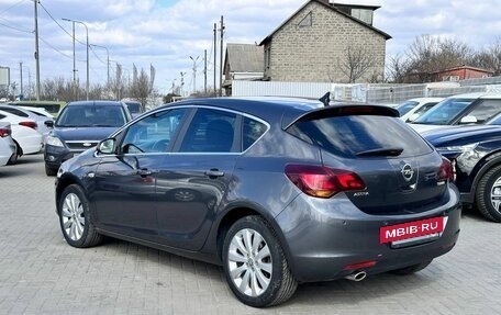 Opel Astra J, 2011 год, 1 049 900 рублей, 2 фотография