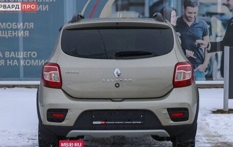 Renault Sandero II рестайлинг, 2018 год, 1 089 990 рублей, 4 фотография
