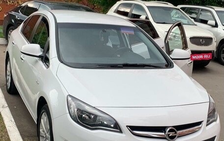 Opel Astra J, 2013 год, 1 250 000 рублей, 15 фотография
