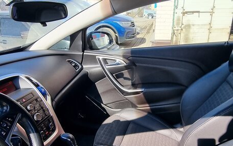 Opel Astra J, 2013 год, 1 190 000 рублей, 2 фотография