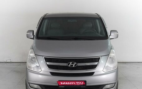 Hyundai Grand Starex Grand Starex I рестайлинг 2, 2011 год, 1 899 000 рублей, 3 фотография