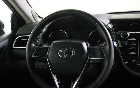 Toyota Camry, 2019 год, 3 149 000 рублей, 17 фотография