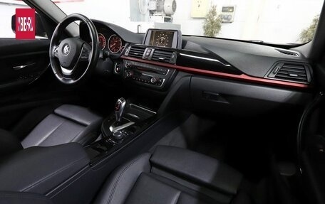 BMW 3 серия, 2013 год, 2 100 000 рублей, 19 фотография