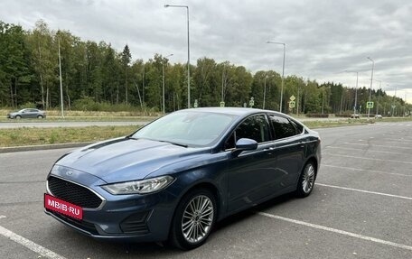 Ford Fusion (North America) II, 2019 год, 1 570 000 рублей, 4 фотография