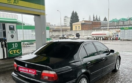 BMW 5 серия, 2001 год, 750 000 рублей, 3 фотография