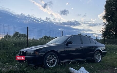 BMW 5 серия, 2001 год, 750 000 рублей, 21 фотография