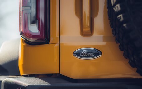 Ford Bronco, 2021 год, 8 500 000 рублей, 25 фотография