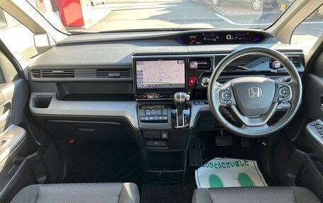 Honda Stepwgn IV, 2019 год, 2 024 000 рублей, 7 фотография