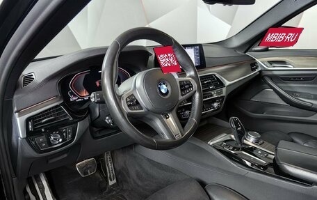 BMW 5 серия, 2019 год, 4 497 000 рублей, 13 фотография