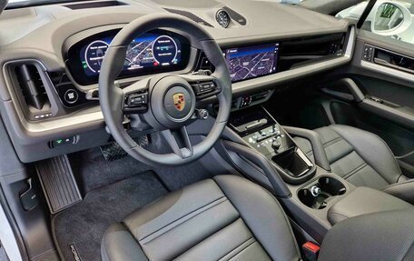 Porsche Cayenne III, 2023 год, 18 990 000 рублей, 13 фотография