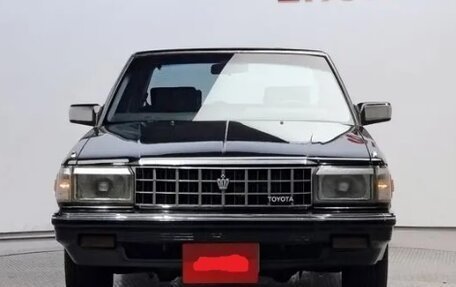 Toyota Crown, 1985 год, 5 380 000 рублей, 4 фотография