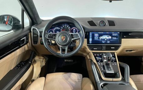Porsche Cayenne III, 2019 год, 10 800 000 рублей, 15 фотография