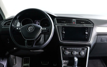 Volkswagen Tiguan II, 2019 год, 2 650 000 рублей, 12 фотография