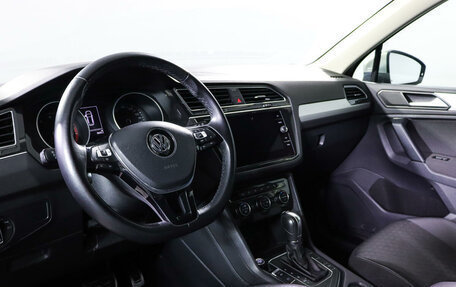 Volkswagen Tiguan II, 2019 год, 2 650 000 рублей, 14 фотография