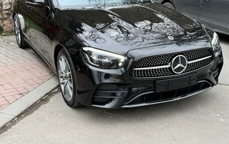 Mercedes-Benz E-Класс, 2021 год, 5 800 000 рублей, 2 фотография