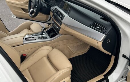 BMW 5 серия, 2013 год, 2 500 000 рублей, 13 фотография