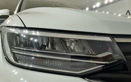 Volkswagen Tiguan II, 2021 год, 3 900 000 рублей, 21 фотография