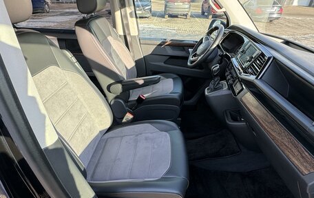 Volkswagen Multivan T6 рестайлинг, 2020 год, 6 500 000 рублей, 11 фотография