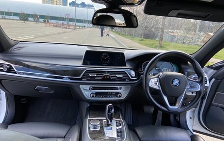 BMW 7 серия, 2016 год, 3 999 000 рублей, 13 фотография
