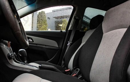 Chevrolet Cruze II, 2012 год, 929 000 рублей, 9 фотография