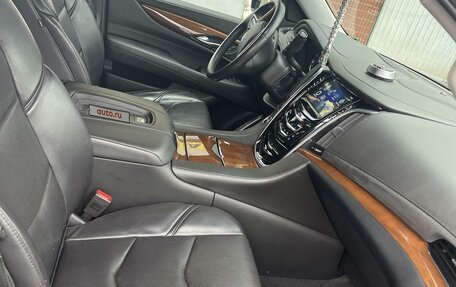 Cadillac Escalade IV, 2018 год, 6 800 000 рублей, 4 фотография