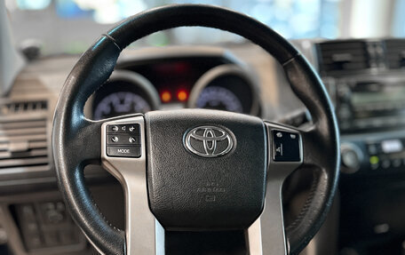 Toyota Land Cruiser Prado 150 рестайлинг 2, 2013 год, 2 930 000 рублей, 9 фотография
