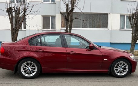 BMW 3 серия, 2010 год, 910 000 рублей, 9 фотография