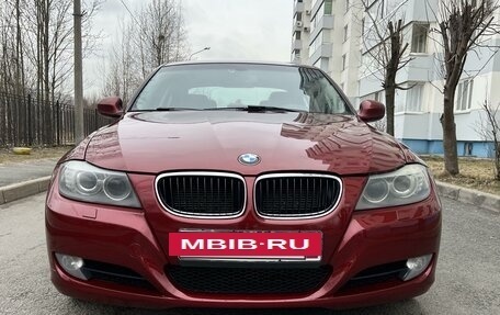 BMW 3 серия, 2010 год, 910 000 рублей, 15 фотография