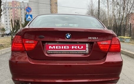 BMW 3 серия, 2010 год, 910 000 рублей, 13 фотография