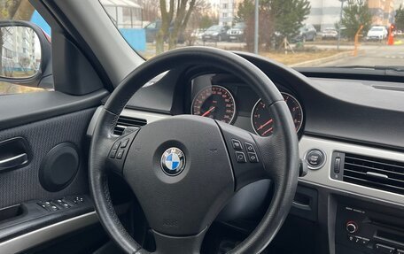 BMW 3 серия, 2010 год, 910 000 рублей, 34 фотография