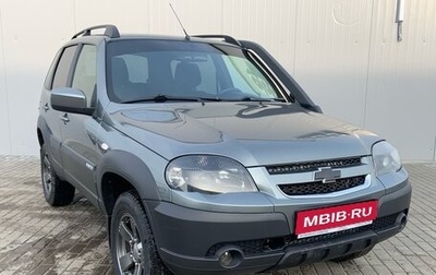 Chevrolet Niva I рестайлинг, 2018 год, 930 000 рублей, 1 фотография