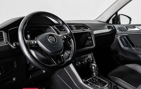 Volkswagen Tiguan II, 2018 год, 2 578 540 рублей, 9 фотография