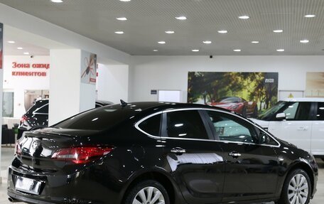 Opel Astra J, 2014 год, 799 000 рублей, 2 фотография