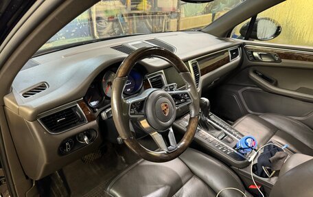 Porsche Macan I рестайлинг, 2016 год, 4 200 000 рублей, 4 фотография