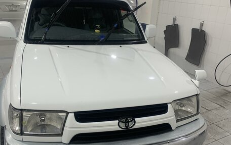 Toyota Hilux Surf III рестайлинг, 2000 год, 1 400 000 рублей, 2 фотография
