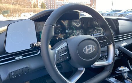 Hyundai Elantra, 2023 год, 2 540 000 рублей, 23 фотография
