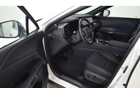Lexus RX IV рестайлинг, 2024 год, 10 550 000 рублей, 5 фотография